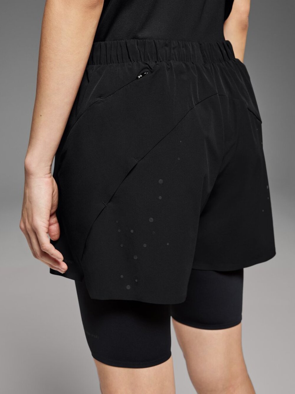On x PAF Shorts PAF 1 U Black Size M NEW